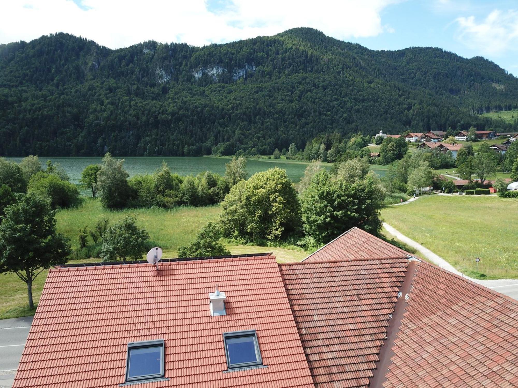 Landhaus Am Weissensee Fussen Bagian luar foto